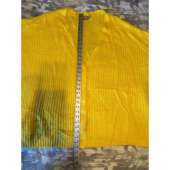 ASOS Bright Vibrant Yellow Long Sleeve Button Knit Sweater Women’s Size 24 Gift - Picture 8 of 15